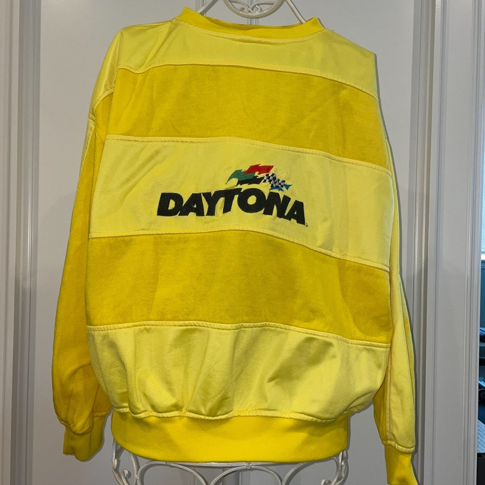 Daytona beach speedway vintage Sweatshirt by style auto euc size XL yellow